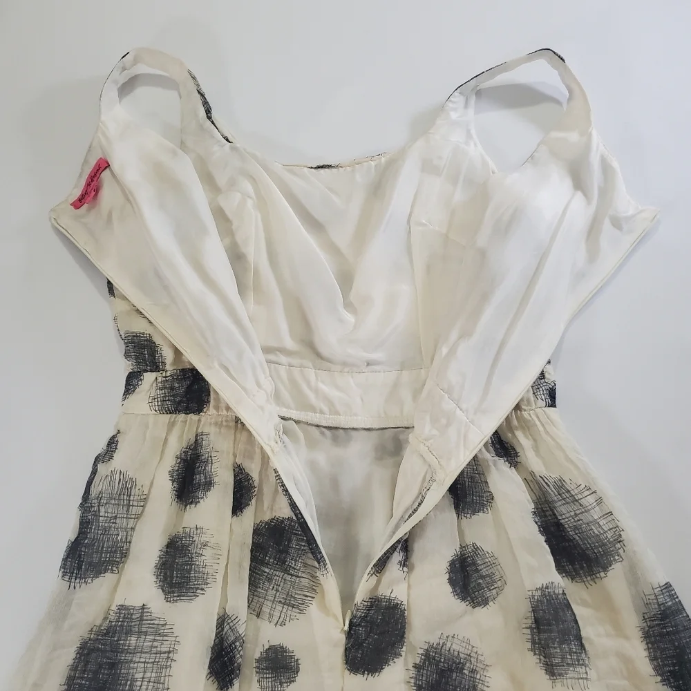 2421 * Betsey Johnson Polka Dot Sleeveless Mini Dress Black Ivory Size 10